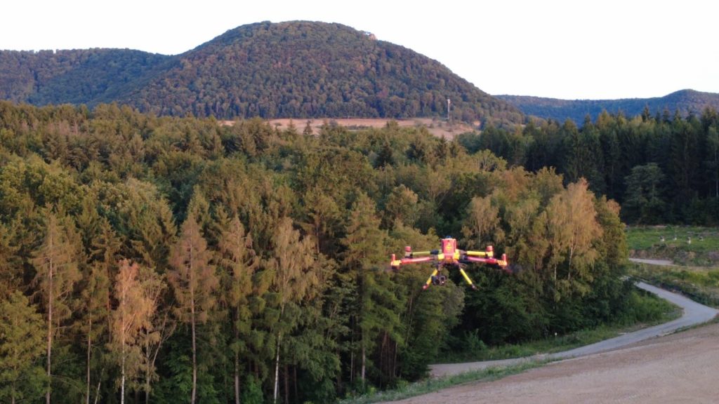 Übung der Drohneneinheit im ehemaligen Munitionslager Tiefenbachtal: Erkundung und Wärmebild